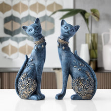 Load image into Gallery viewer, Decorative Resin Cat statue
